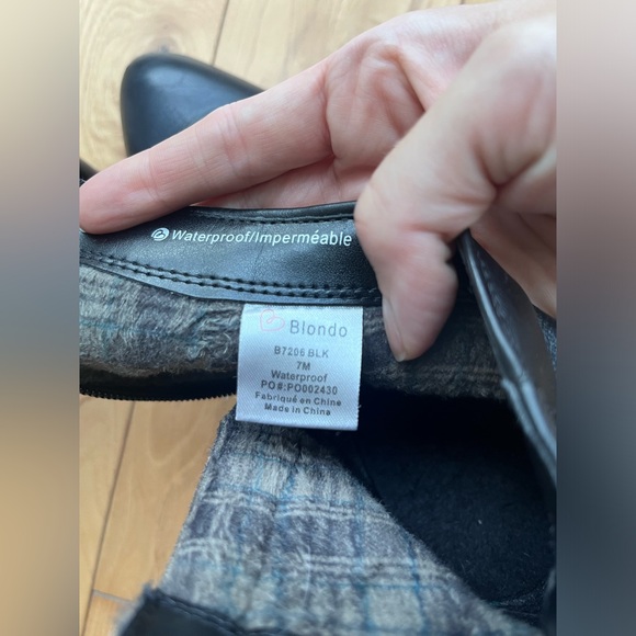 BLONDO leather waterproof & lined booties - Picture 4 of 5